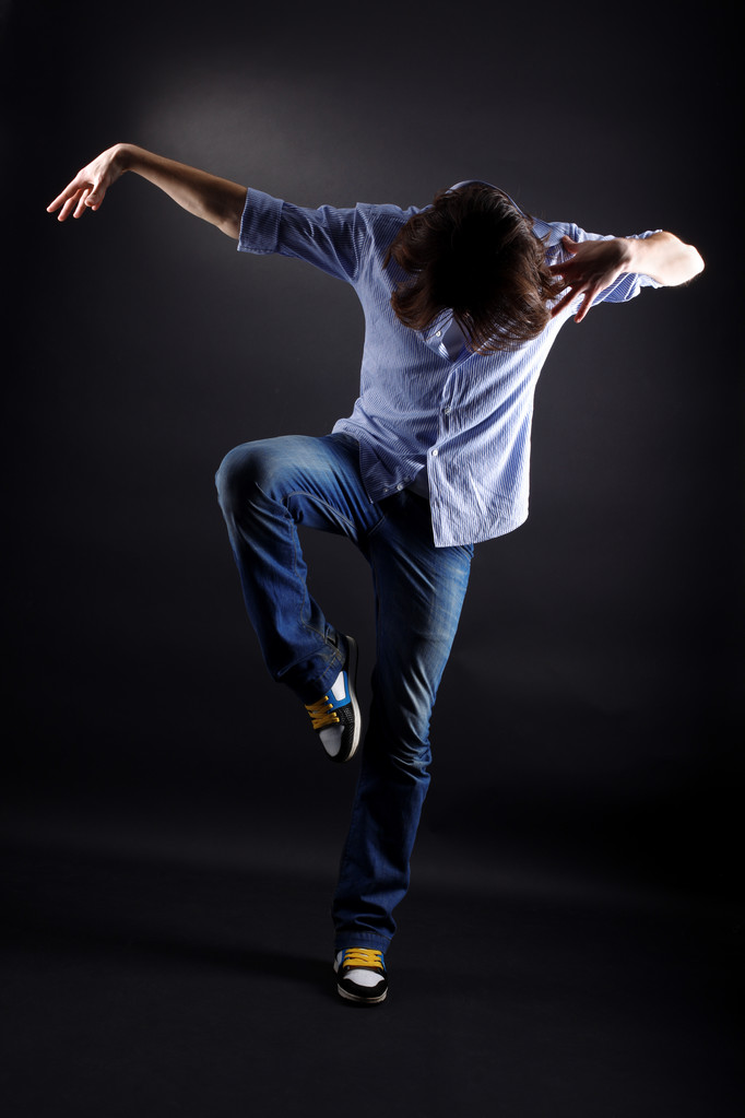 młody człowiek nowoczesny tancerz - Zdjęcie, obraz