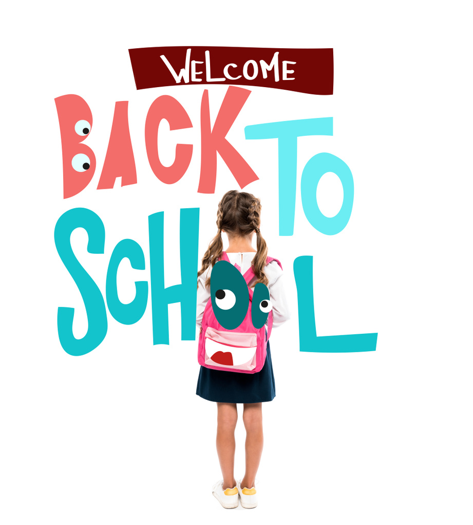 vista posterior de los escolares de pie con mochila rosa cerca de la bienvenida de nuevo a las letras de la escuela en blanco
  - Foto, Imagen