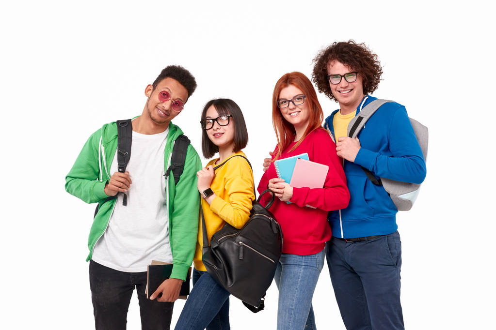 Grupo de estudantes internacionais durante os estudos
 - Foto, Imagem
