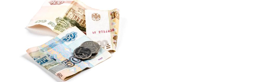 白で隔離されたルーブルとコインのパノラマショット  - 写真・画像