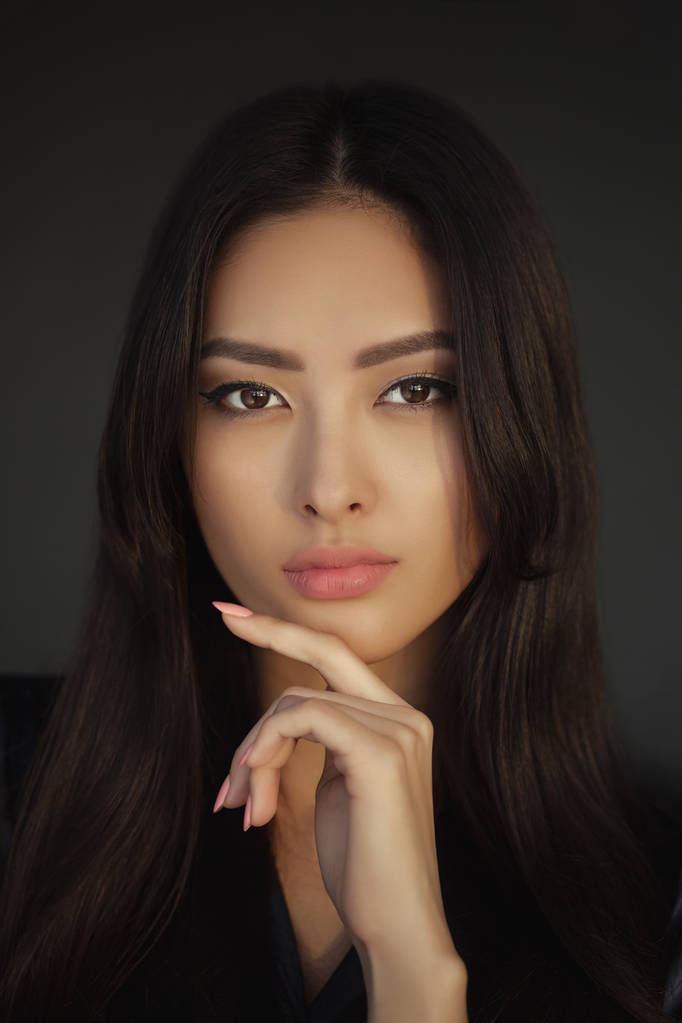 アジアの女性の美しさの顔クローズ アップ肖像画 - 写真・画像