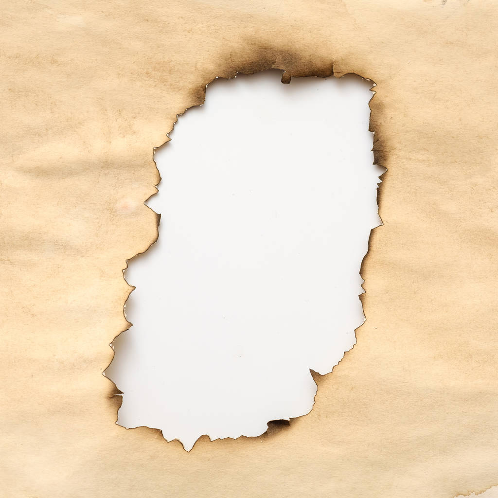 vanhentunut ryppyinen beige paperi palanut reikä grunge suunnittelu
 - Valokuva, kuva