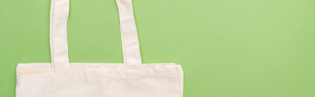 yeşil, panoramik çekim izole boş pamuk eko çanta üst görünümü - Fotoğraf, Görsel
