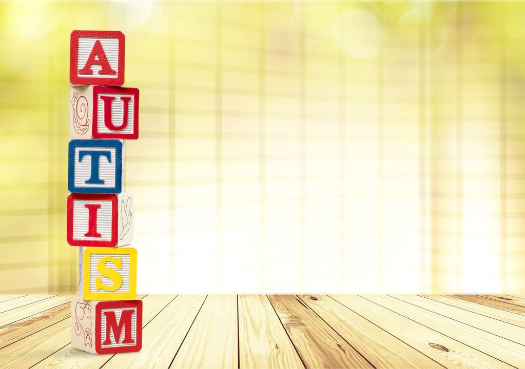 дерев'яні блоки зі знаком аутизму
 - Фото, зображення