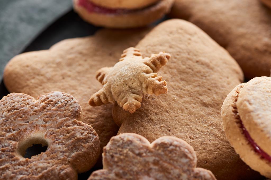 крупним планом вигляд смачного печива зі сніжинки
 - Фото, зображення