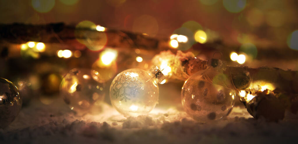 Fondo de Navidad con adorno y ambiente ligero
 - Foto, Imagen