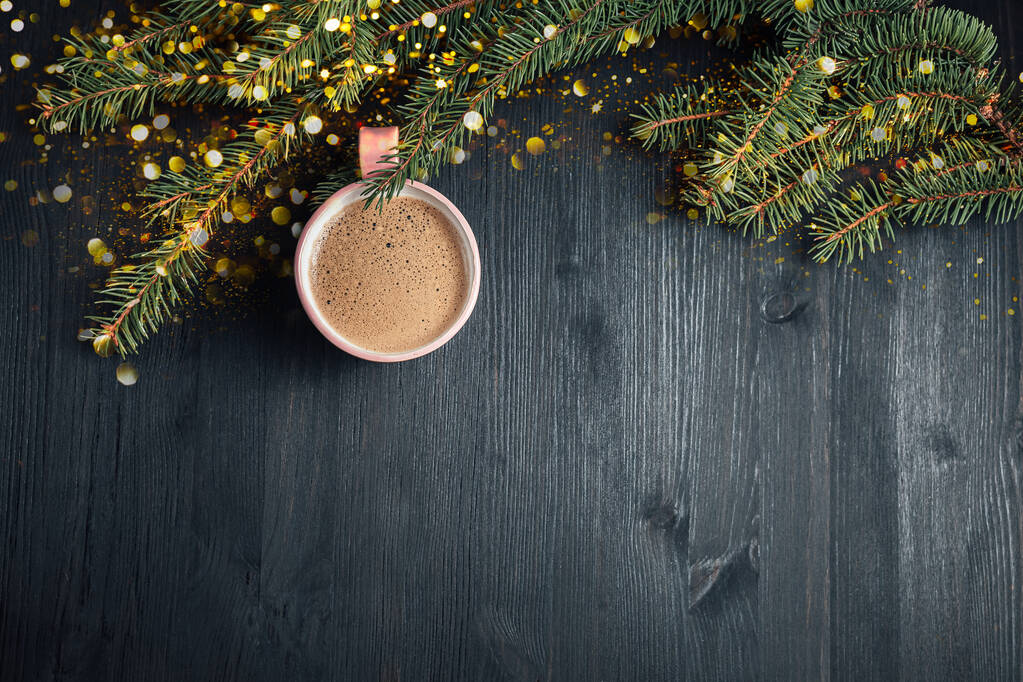 Weihnachtskugel aus Kaffeetasse - Foto, Bild