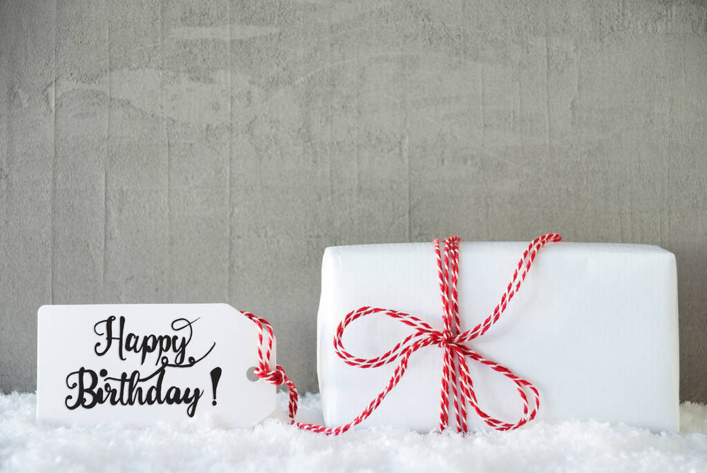 Een kerstcadeau, Sneeuw, Cement, Gelukkige verjaardag - Foto, afbeelding