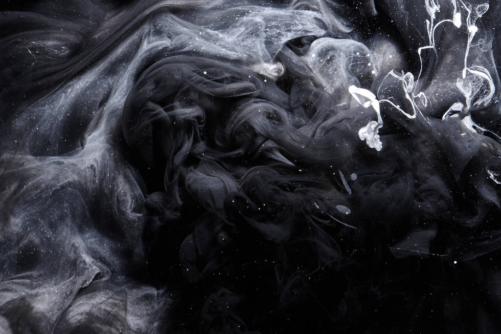 abstrakte schwarz-weiß wirbelnde Rauchhintergründe. Kumulus-Gewitterwolken, geheimnisvoller und beängstigender Himmel. malt Farben von Depressionen und negativen Emotionen - Foto, Bild