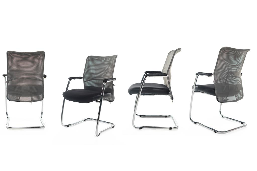 Современные стулья с черными креслами изолированы на белом
 - Фото, изображение