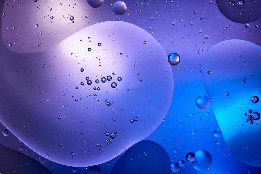 δημιουργικό αφηρημένο μπλε και μωβ φόντο χρώμα από μικτό νερό και λάδι   - Φωτογραφία, εικόνα