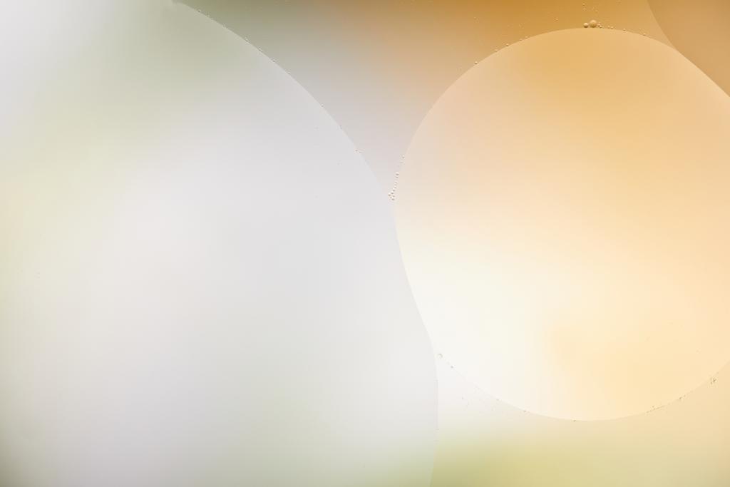 Красивий абстрактний фон зі змішаної води та олії в помаранчевому та сірому кольорі
 - Фото, зображення