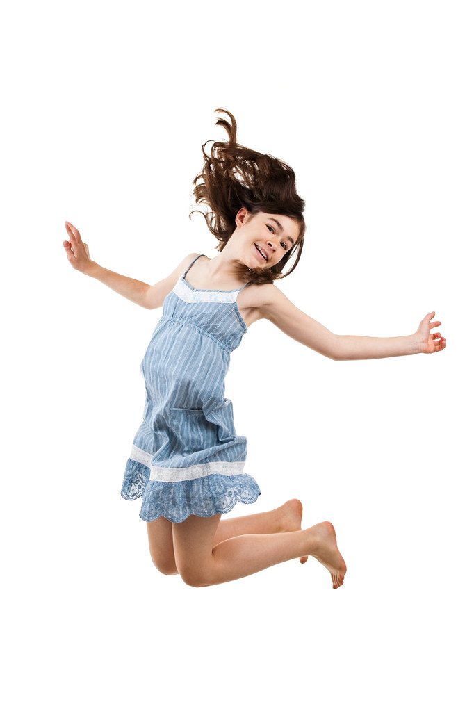 Tyttö hyppää
 - Valokuva, kuva