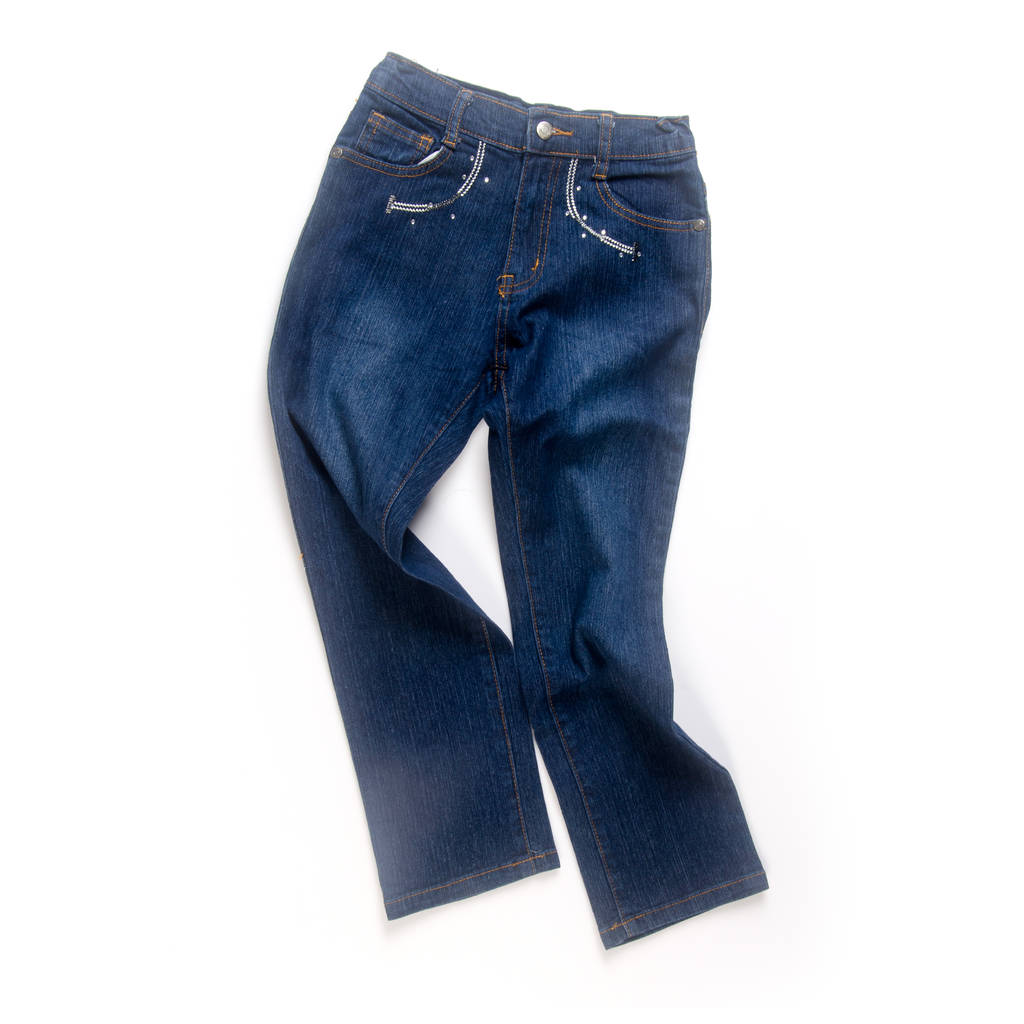 jeans ou jeans azul com conceito sobre fundo branco novo
. - Foto, Imagem
