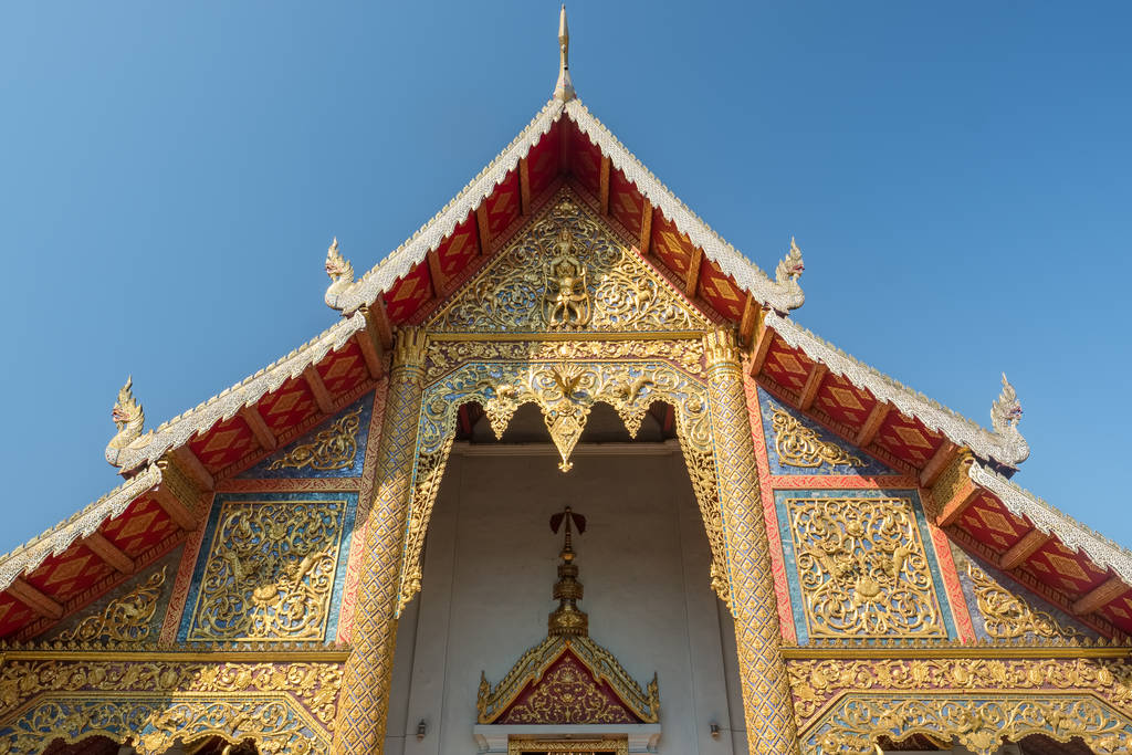 Wat Phra Singh templo en Chiang Mai, Tailandia
 - Foto, imagen