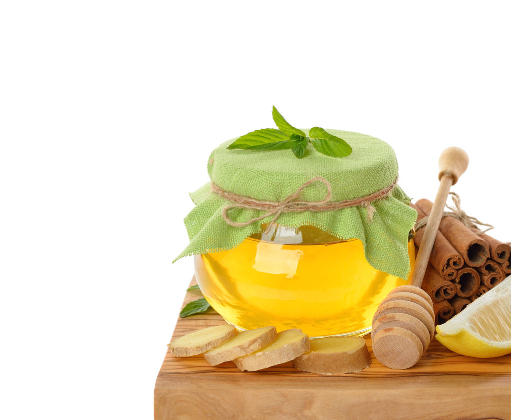 Miel, jengibre, limón y especias
 - Foto, Imagen