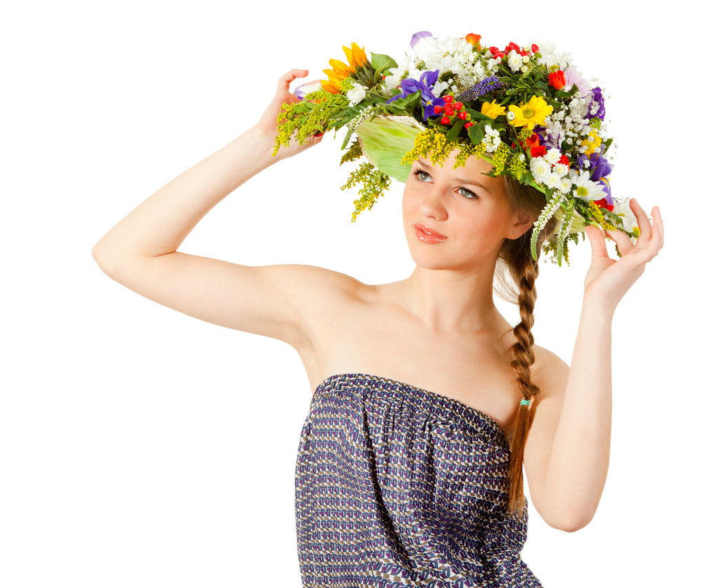 Belle fille avec chapeau de fleurs
 - Photo, image