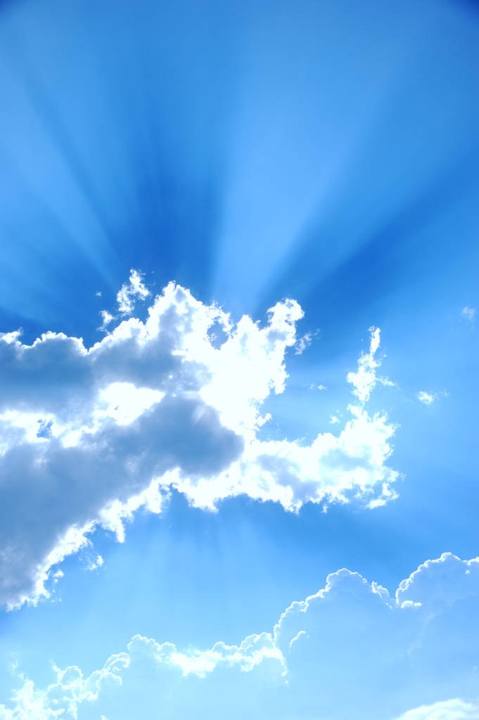 Синее небо с облаками - Фото, изображение