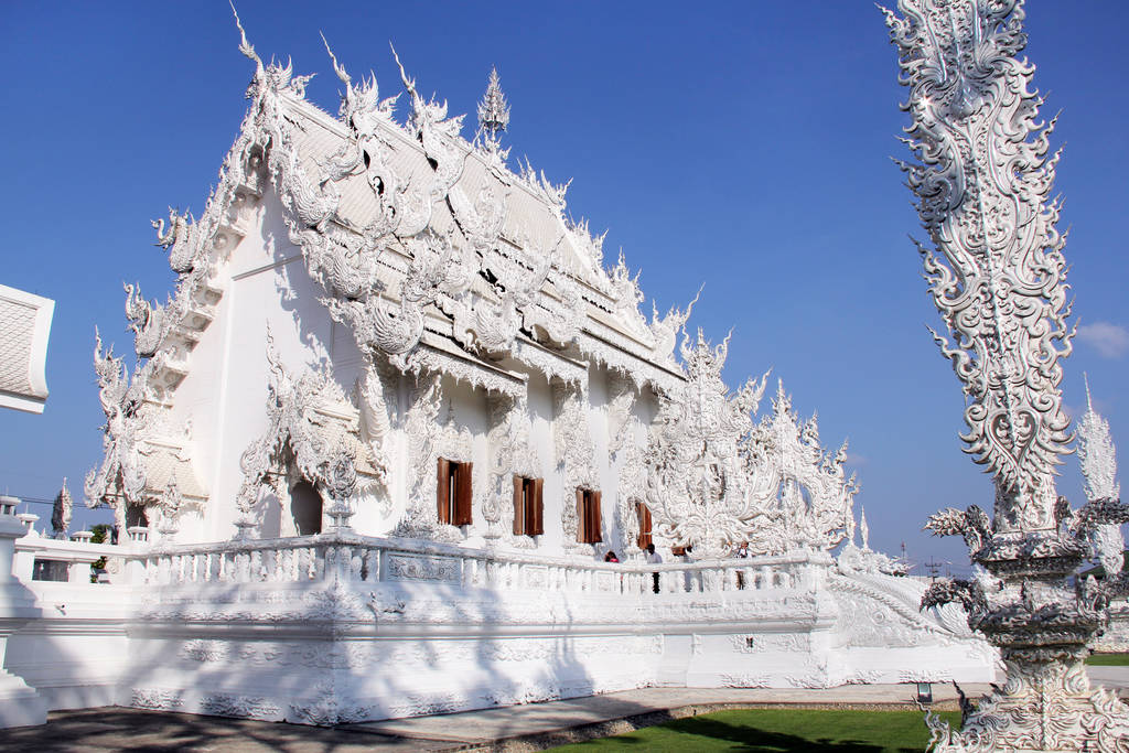fehér templom Chiang Rai - Fotó, kép