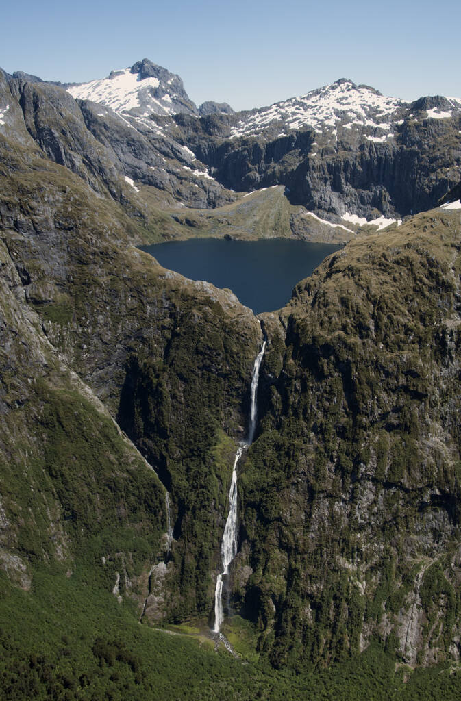 hermosa vista de la cascada - Foto, Imagen