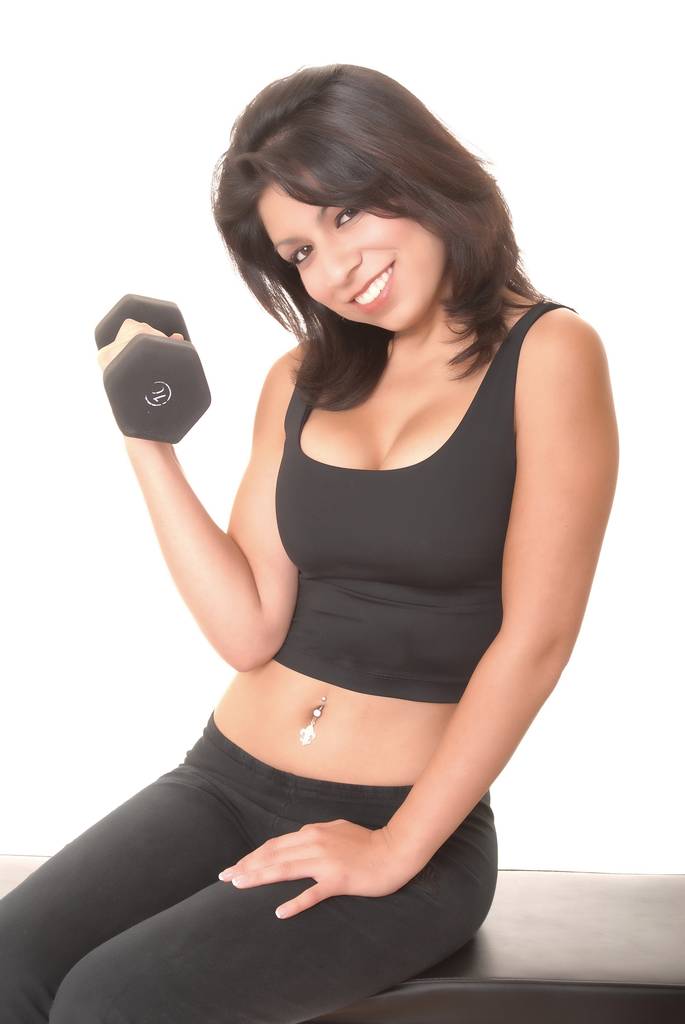 Hermosa joven latina haciendo un entrenamiento de fitness
  - Foto, Imagen