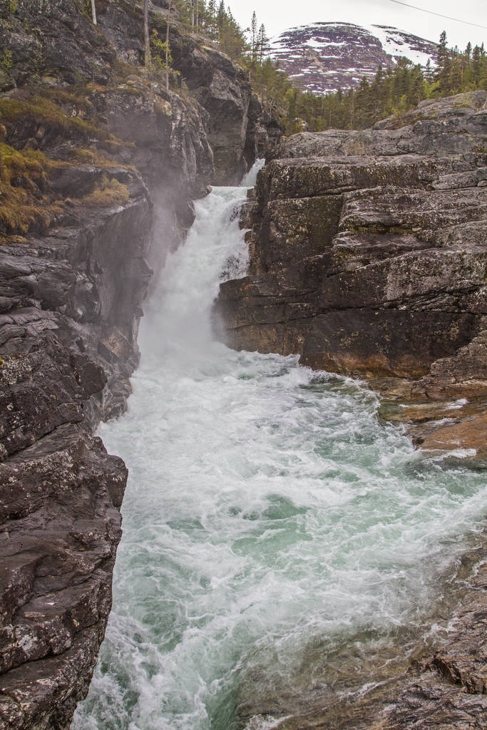 водоспад у Brostdalen
 - Фото, зображення