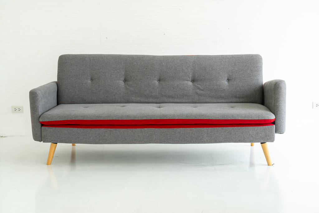 Сірий диван у вітальні
  - Фото, зображення