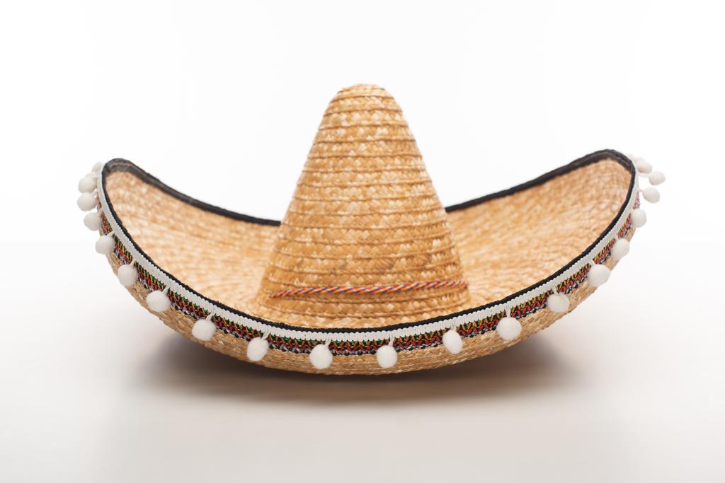 Mexická slamák klobouk na bílém pozadí - Fotografie, Obrázek