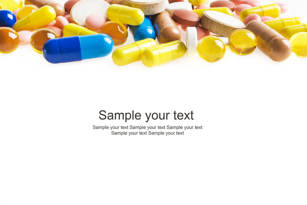Comprimidos coloridos con cápsulas - Foto, imagen