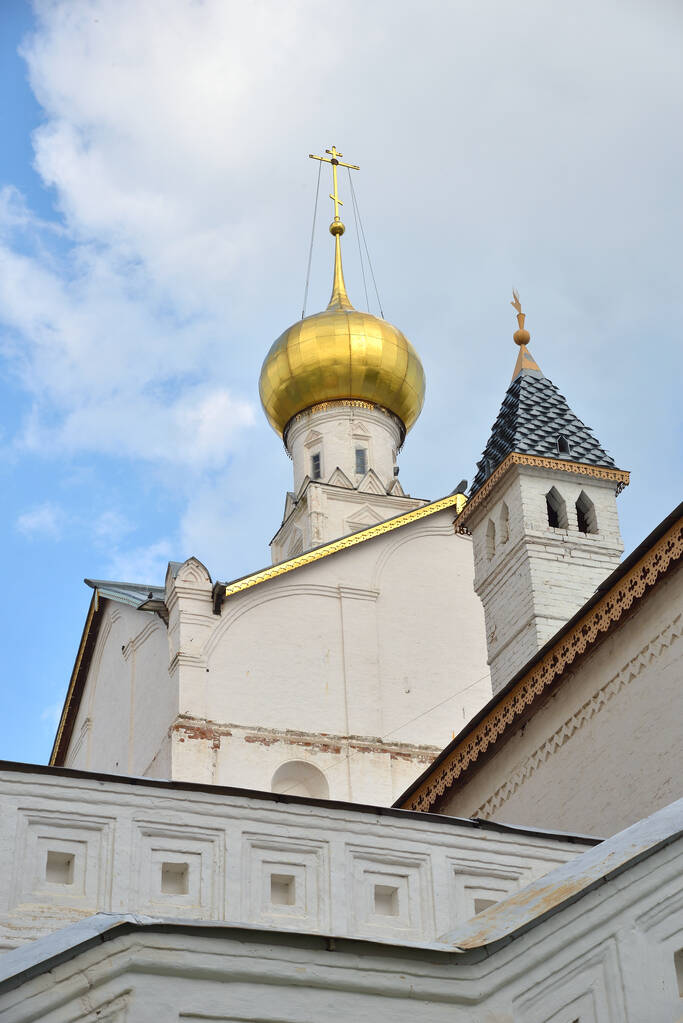 Dome of Church of Savior on porch  in Rostov Kremlin, Rostov, one of oldest town and tourist center of Golden Ring, Yaroslavl region, Russia - Φωτογραφία, εικόνα