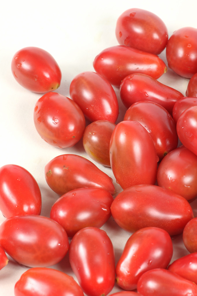 Petite tomate
 - Photo, image