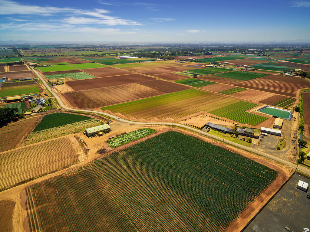 Luftbild einer wunderschönen landwirtschaftlichen Gegend in Australien - Foto, Bild