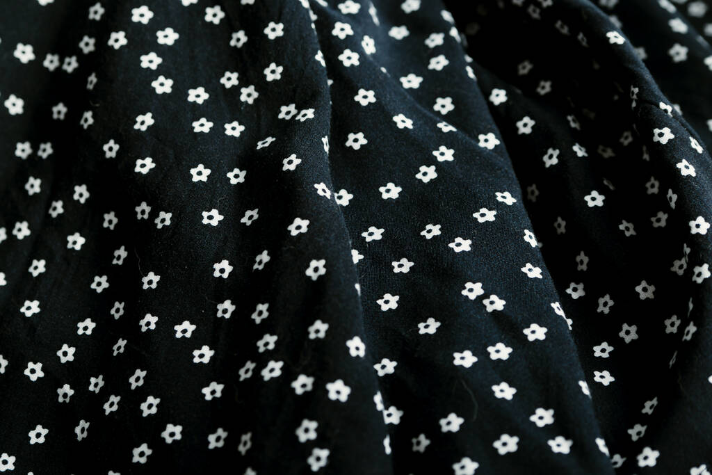 морська синя тканина плете біла квітка
  - Фото, зображення