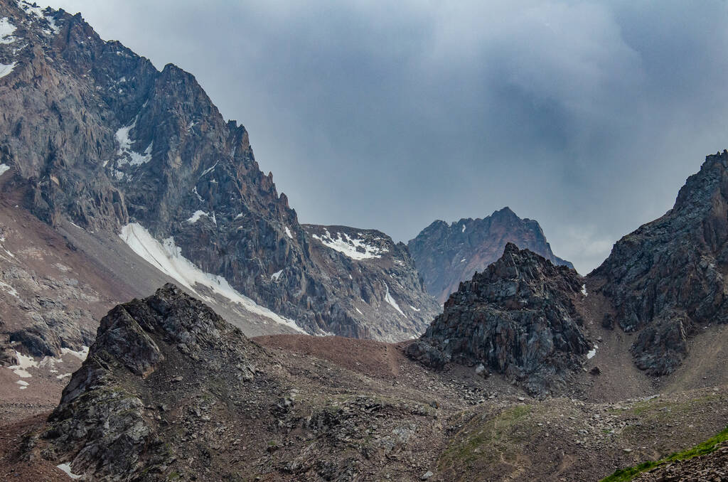 vuoristomaisema Karpaattien vuorilla - Valokuva, kuva