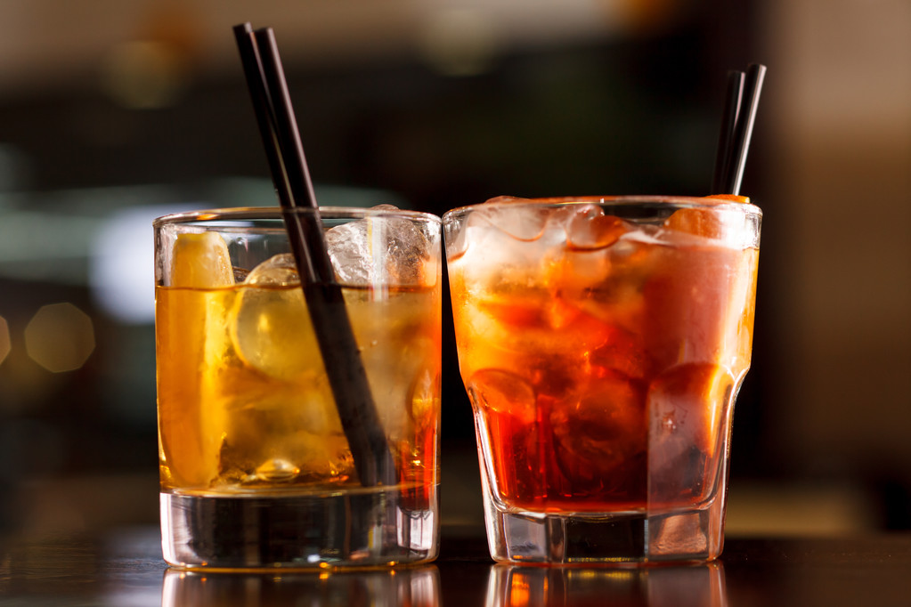 cocktail al bar - Foto, immagini