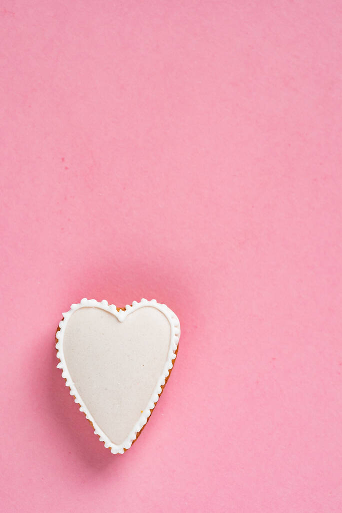 Cookies em forma de coração feitos à mão
 - Foto, Imagem