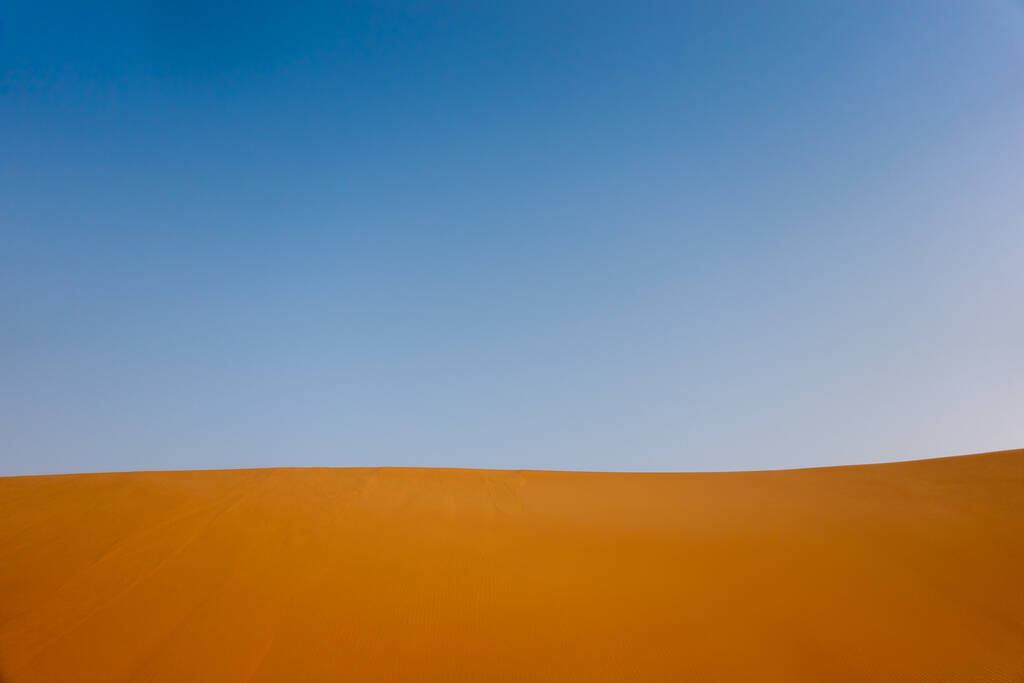 Abstract image of the surface of a dune in the Sahara in Sudan. - Photo, Image