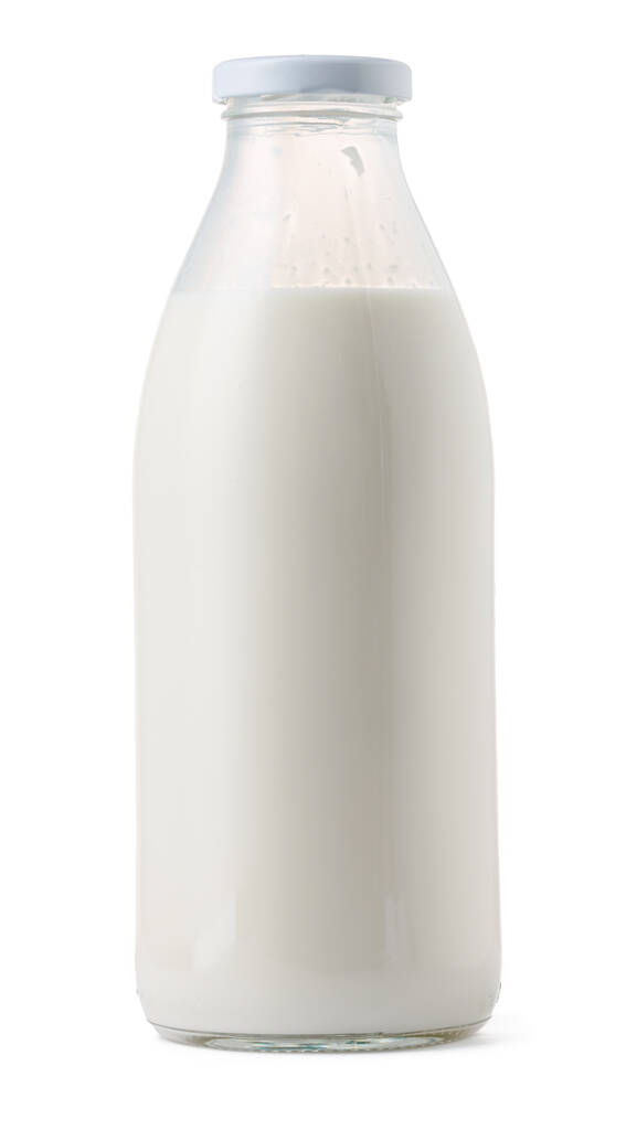 Frasco de leche de vidrio cerrado aislado sobre fondo blanco - Foto, Imagen