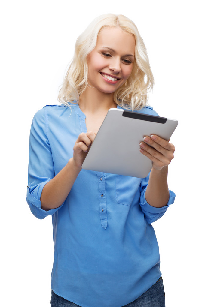 usměvavá dívka s počítači tablet pc - Fotografie, Obrázek