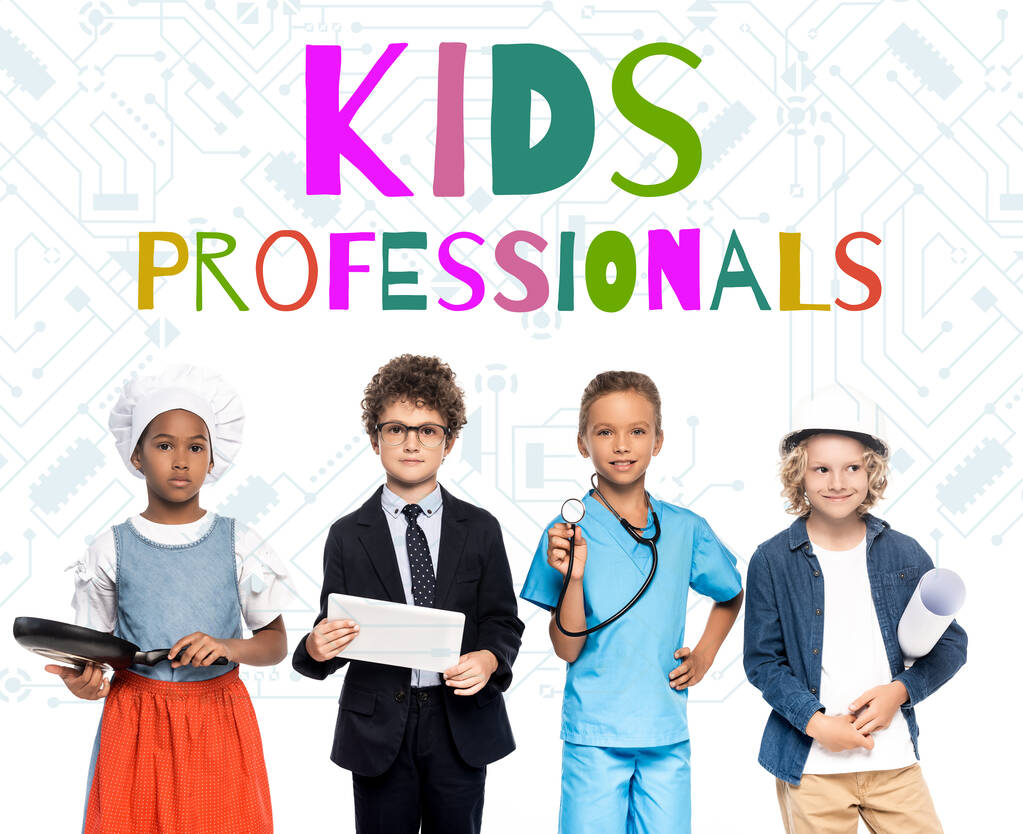 bambini multiculturali in costumi di diverse professioni vicino a bambini professionisti lettering su bianco  - Foto, immagini