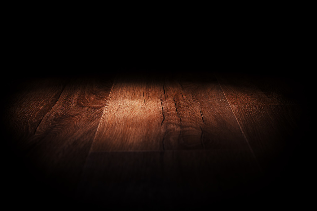 Luce pavimento in legno
 - Foto, immagini