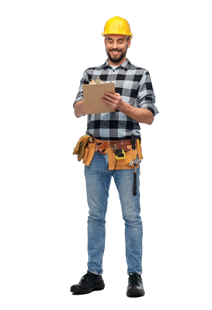 trabajador masculino o constructor en casco con portapapeles - Foto, imagen