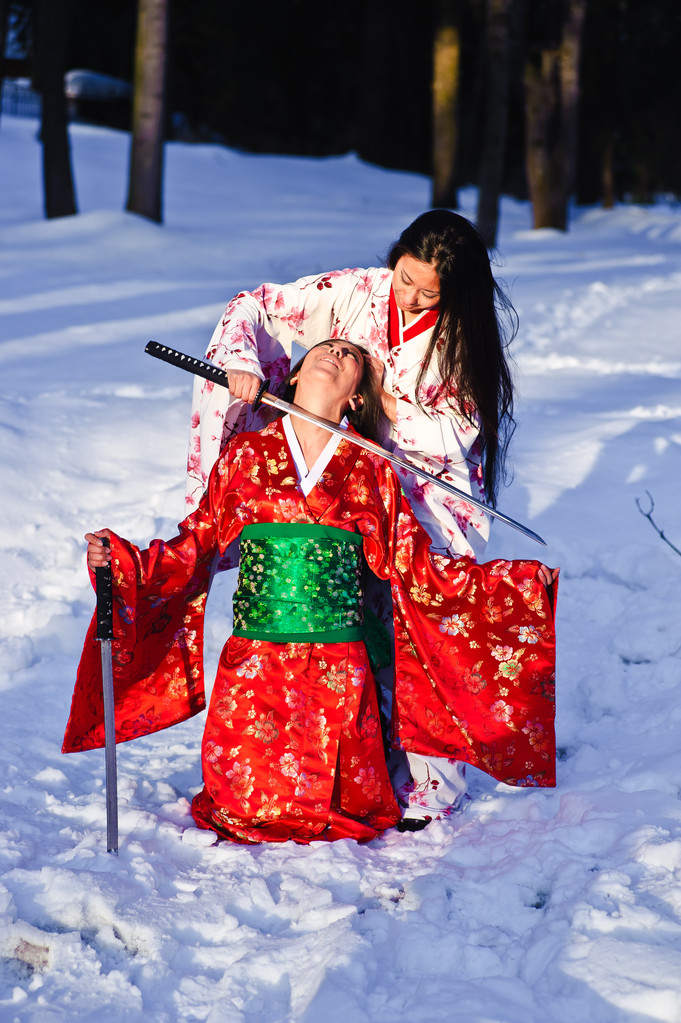 Kaunis brunette tytöt japanilainen kimono
 - Valokuva, kuva
