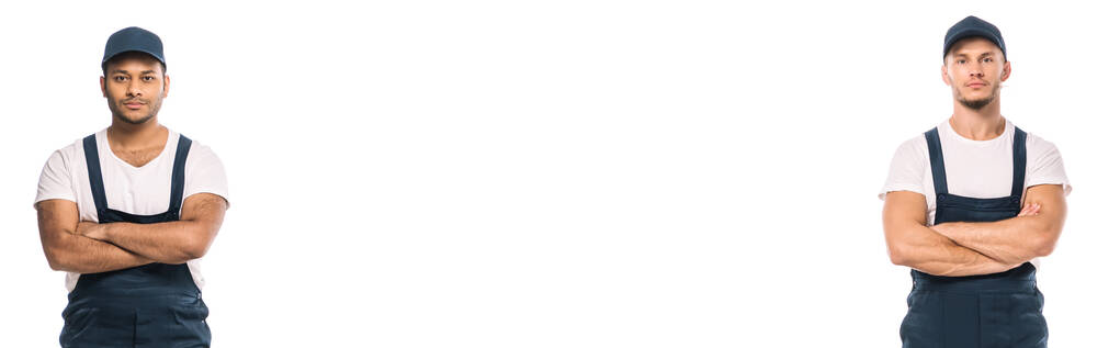 multikulturális mozgó álló keresztkarú elszigetelt fehér, banner - Fotó, kép