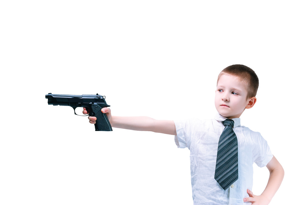 αγόρι με όπλο - Φωτογραφία, εικόνα