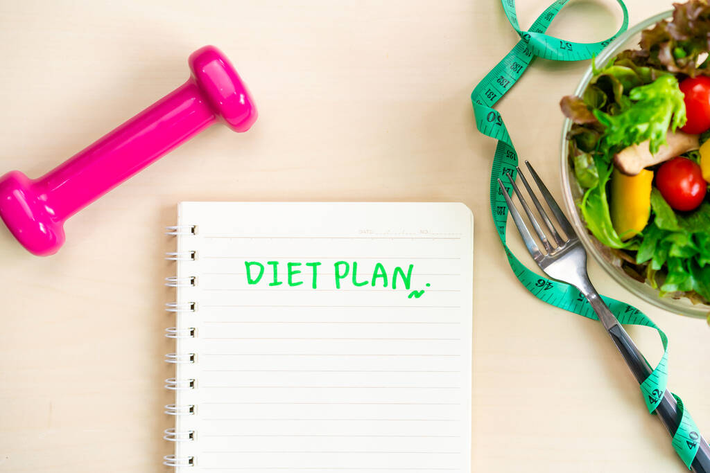Plano de dieta com salada saudável caseira em casa, estilo de vida saudável e conceito de dieta - Foto, Imagem