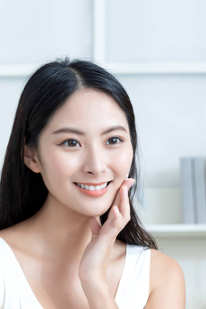 gorgeous asian girl with clean face skin  - Foto, Imagem