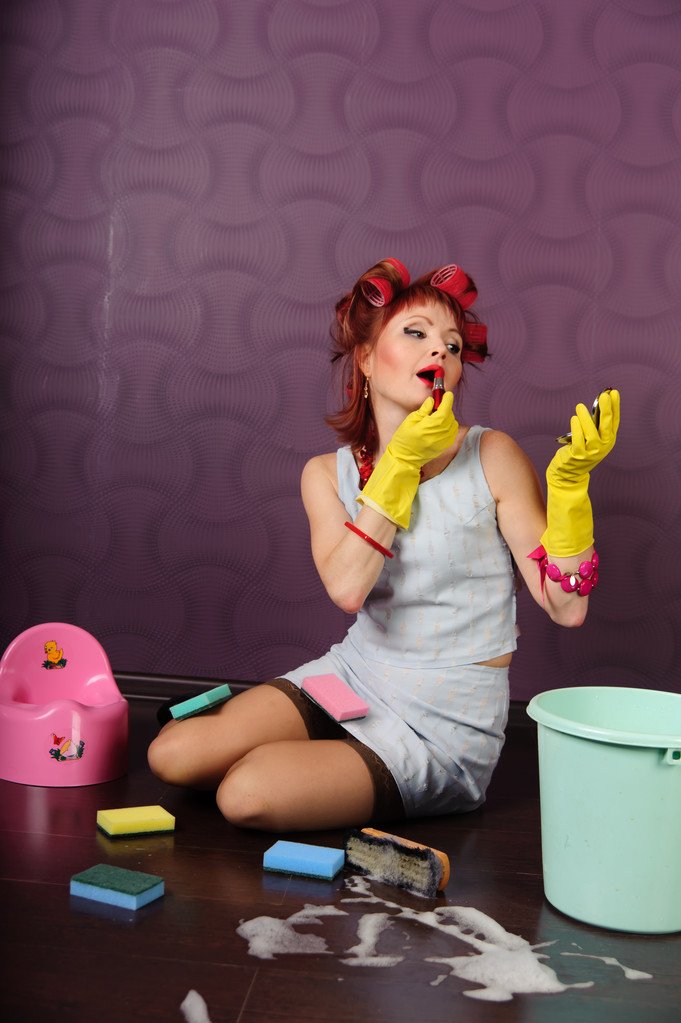 Sexy Hospodyně je čištění podlahy - Fotografie, Obrázek