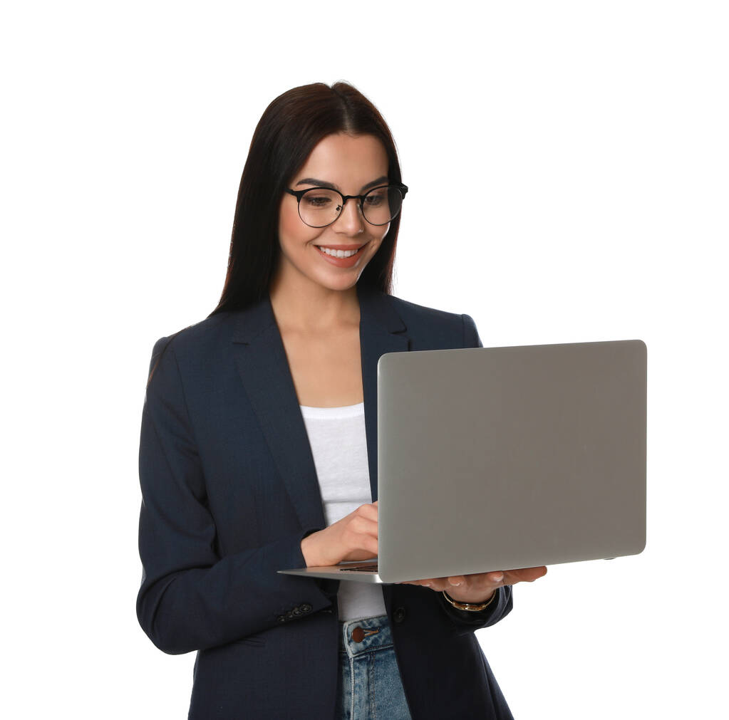 fiatal nő modern laptop fehér háttér - Fotó, kép
