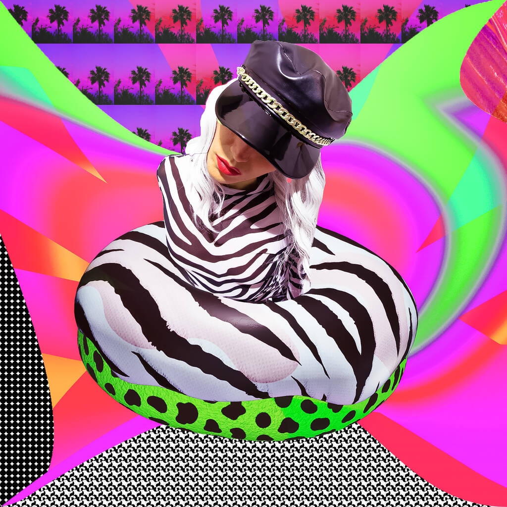 Collage digitale contemporaneo poster art. Ragazza delle feste e ciambelle. Negli anni '90. Pop art zine cultura della moda. Trendy disegno modello zebra animale - Foto, immagini